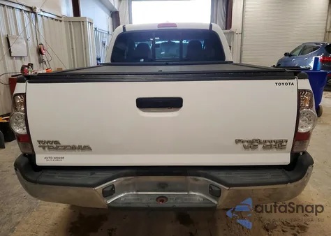 2009 Toyota Tacoma Prerunner Access Cab z USA, uszkodzony, nr VIN 5TETU62N49Z622935